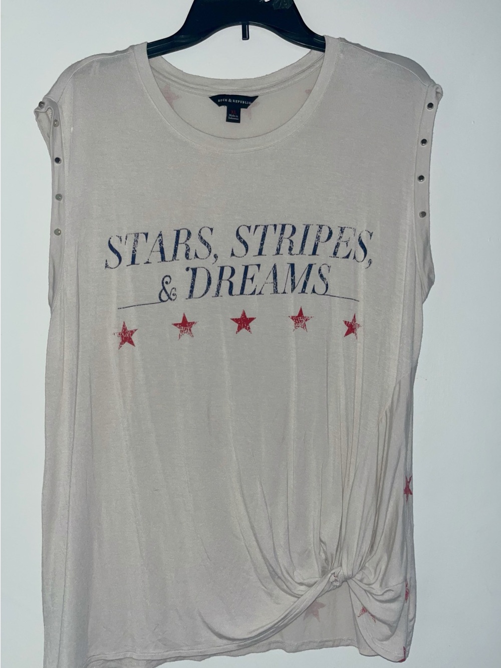 Rock & Republic White Graphic Sleeveless Knot Front Tank with Red Stars